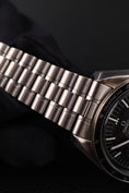 Carica l'immagine nel visualizzatore della galleria, Omega Speedmaster Professional Moonwatch 31030425001001 Box + og. Papiere German Delivered, 42mm
