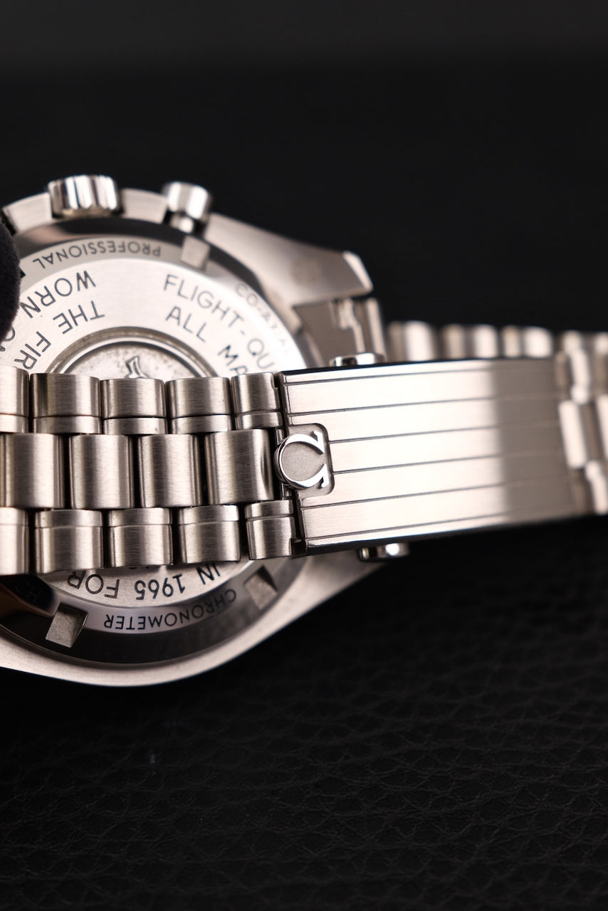 Omega Speedmaster Professional Moonwatch 31030425001001 Box + og. Papiere German Delivered, 42mm