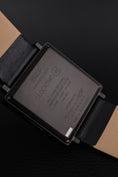 Bild in Galerie-Betrachter laden, Biegert&Funk QlockTwo QW35FR Box + og. Papiere French Language, PVD Black, W001
