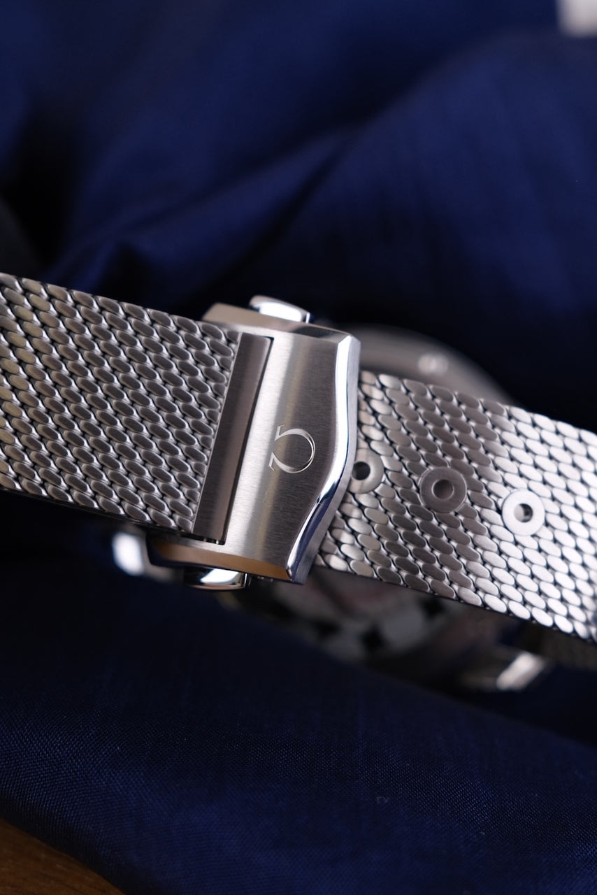 Omega Seamaster Diver 60th Anniversary 21030422003002 - Detail view 10