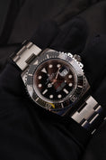 Carica l'immagine nel visualizzatore della galleria, Rolex Sea-Dweller 126600 Box + og. Papiere Single Red 2020, LC100, SERVICED, First Buyer's Invoice
