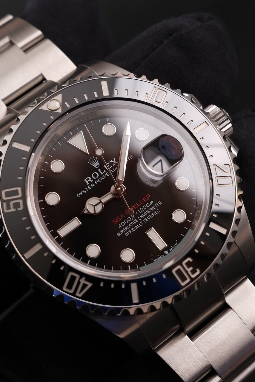 Rolex Sea-Dweller 126600 Box + og. Papiere Single Red 2020, LC100, SERVICED, First Buyer's Invoice