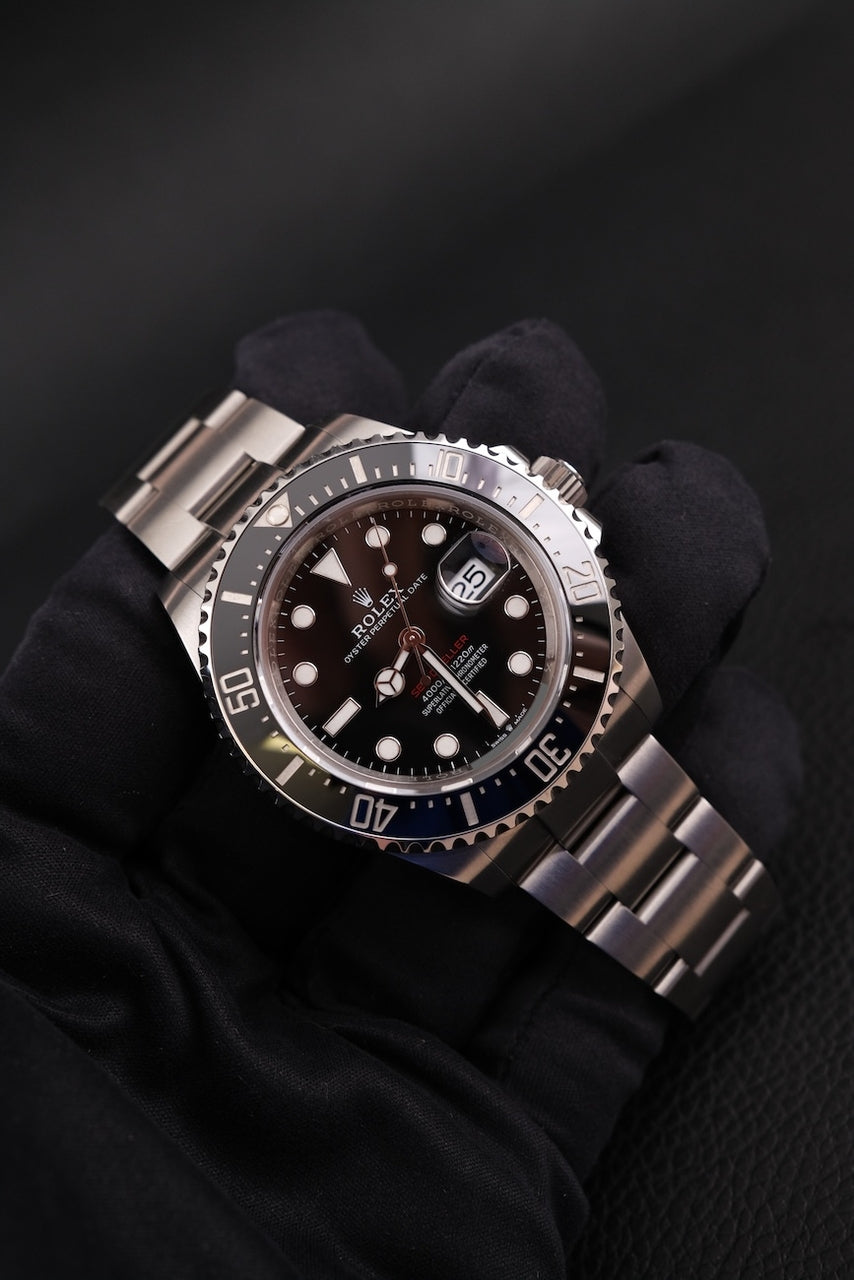 Rolex Sea-Dweller 126600 Box + og. Papiere Single Red 2020, LC100, SERVICED, First Buyer's Invoice