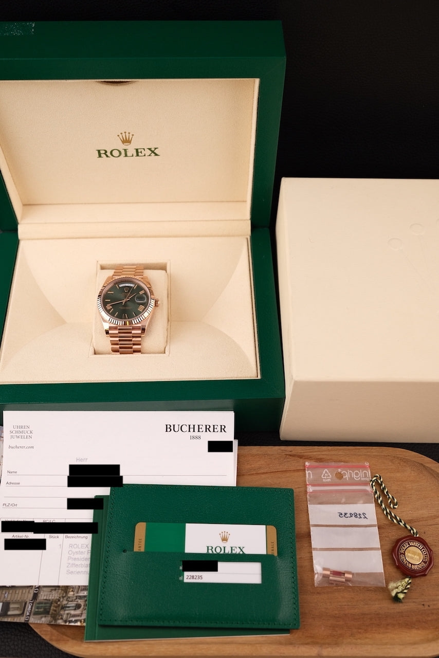 Rolex Day-Date 40 228235 Box + og. Papiere Olive Dial, SERVICED, First Buyer's Invoice, LC EU
