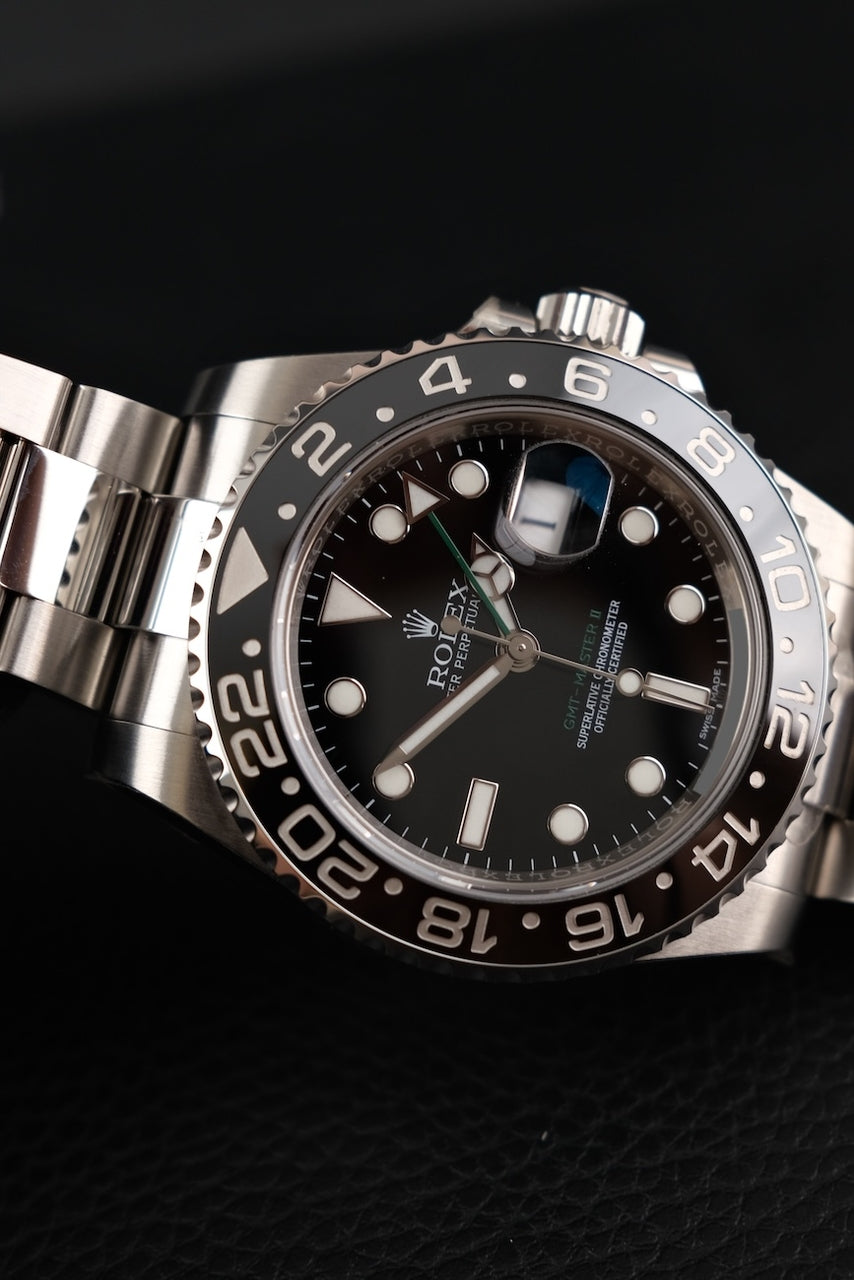 Rolex GMT-Master II 116710LN Box + og. Papiere NOS Unworn, Partly Stickered
