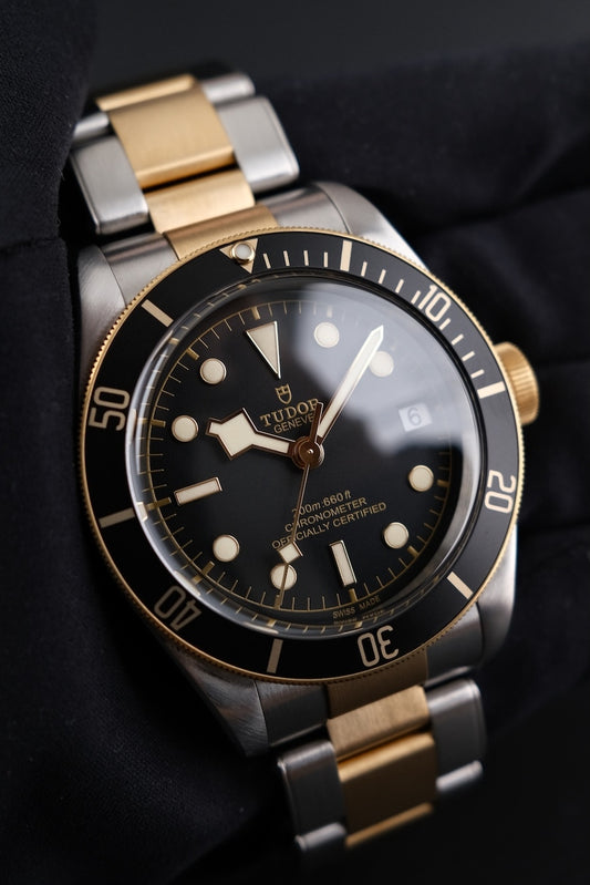 Tudor Black Bay S&G 79733N Box + og. Papiere Black DIal, German Delivered