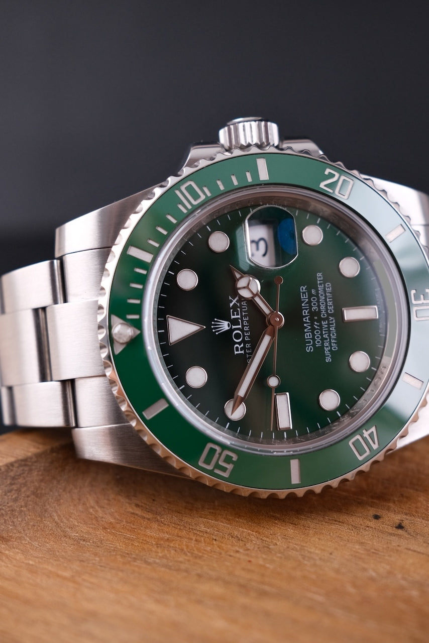 Rolex Submariner Date  116610LV - Detailansicht 2