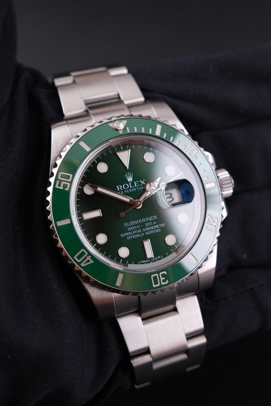 Rolex Submariner Date  116610LV - Thumbnail