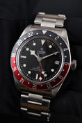 Bild in Galerie-Betrachter laden, Tudor Black Bay GMT 79830RB Box + og. Papiere Pepsi
