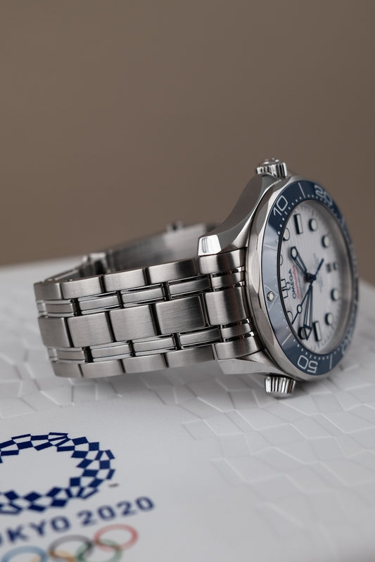 Omega Seamaster Diver 300  52230422004001 - Detail view 1