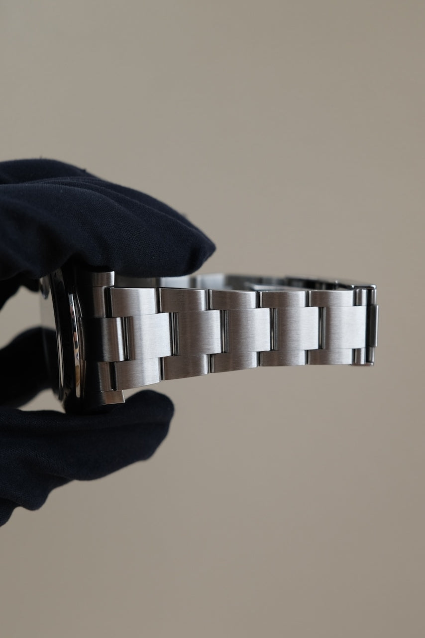 Rolex Explorer II 216570 - Detail view 6