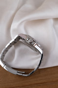Carica l'immagine nel visualizzatore della galleria, Rolex Explorer II 216570 - Detail view 11
