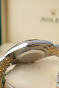 Bild in Galerie-Betrachter laden, Rolex Datejust 41 126333 Box + og. Papiere S/G, Silver Dial, First Buyer's Invoice, SERVICED
