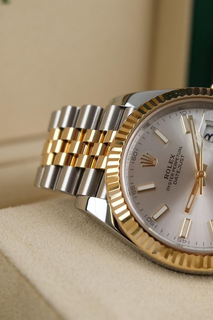 Rolex Datejust 41 126333 Box + og. Papiere S/G, Silver Dial, First Buyer's Invoice, SERVICED
