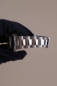 Carica l'immagine nel visualizzatore della galleria, Rolex Yachtmaster 40 16622 - Detail view 11
