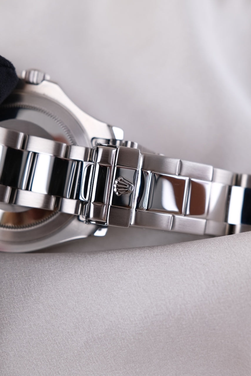 Rolex Yachtmaster 40 16622 - Detail view 8