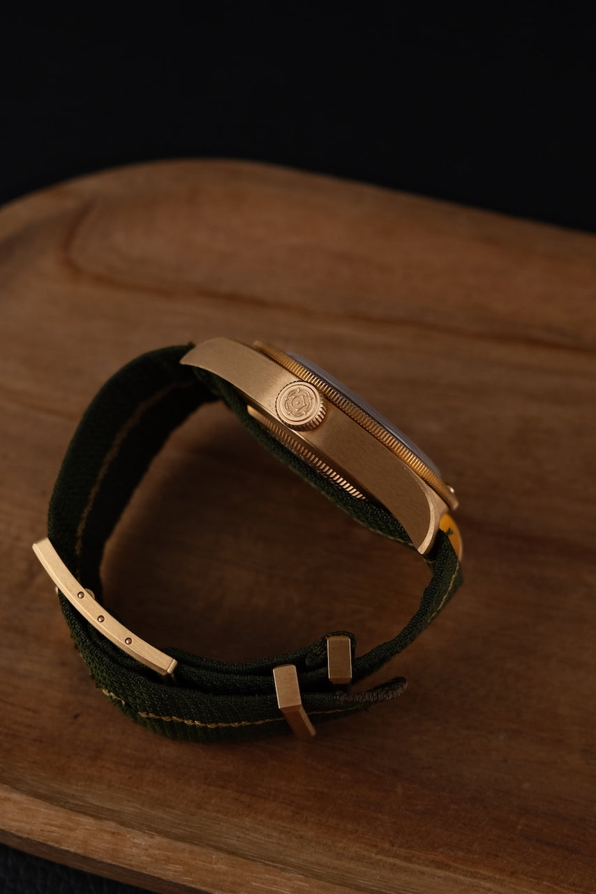 Tudor Black Bay Fifty-Eight 79018V Box + og. Papiere 18K Gold, 99% New, German First Buyer's Invoice, incl. Tudor Leather Strap
