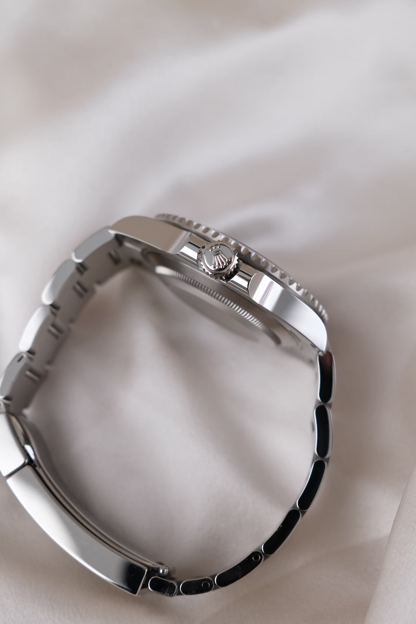 Rolex Submariner 124060 - Detailansicht 11