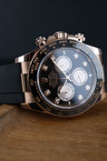 Carica l'immagine nel visualizzatore della galleria, Rolex Daytona 126515LN - Detail view 2
