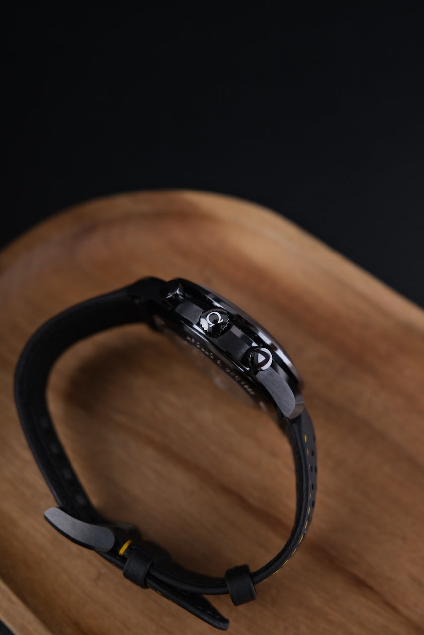 Omega Speedmaster Dark Side Of The Moon 31192443001001 - Detailansicht 10