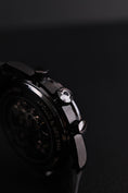 Bild in Galerie-Betrachter laden, Omega Speedmaster Dark Side Of The Moon 31192443001001 - Detailansicht 5
