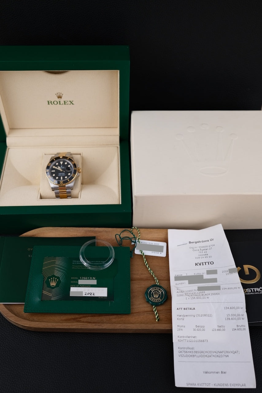 Rolex Submariner Date 126613LN - Papers and documentation