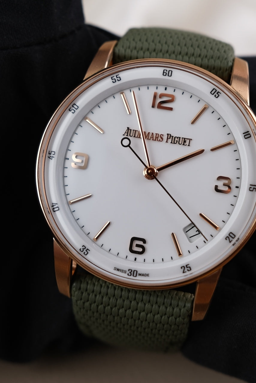 Audemars Piguet Code 11.59 15210OR Box + og. Papiere 18k Pink Gold, AP Warranty 10/2026, incl. AP Leather Strap