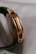 Bild in Galerie-Betrachter laden, Audemars Piguet Code 11.59 15210OR Box + og. Papiere 18k Pink Gold, AP Warranty 10/2026, incl. AP Leather Strap
