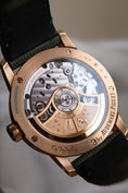 Bild in Galerie-Betrachter laden, Audemars Piguet Code 11.59 15210OR Box + og. Papiere 18k Pink Gold, AP Warranty 10/2026, incl. AP Leather Strap
