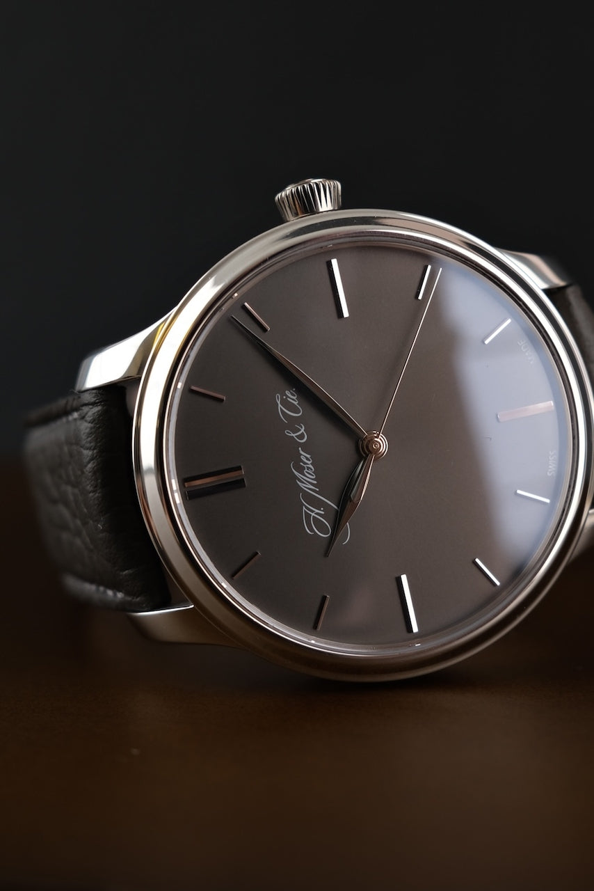 H.Moser & Cie Endeavour Monard Centre Seconds 343505015 Box + og. Papiere Platinum, 40mm, Grey Dial