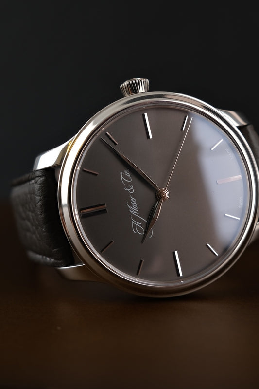 H.Moser & Cie Endeavour Monard Centre Seconds 343505015 Box + og. Papiere Platinum, 40mm, Grey Dial