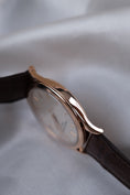 Cargar la imagen en la vista de la galería, Patek Philippe Calatrava 5296R-010 - Detailansicht 2
