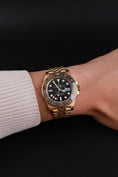 Bild in Galerie-Betrachter laden, Rolex GMT Master II 126718GRNR - Detailansicht 14
