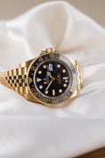 Bild in Galerie-Betrachter laden, Rolex GMT Master II 126718GRNR - Detailansicht 4
