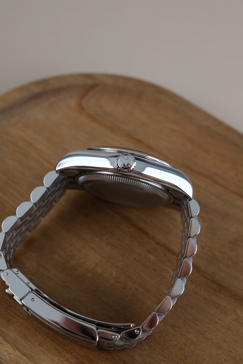 Tudor Black Bay 39  79660 - Detail view 12
