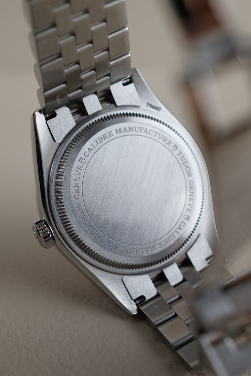 Tudor Black Bay 39  79660 - Detail view 13
