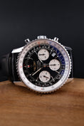 Cargar la imagen en la vista de la galería, Breitling Navitimer A23322 - Detail view 8
