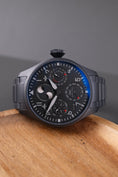 Bild in Galerie-Betrachter laden, IWC Big Pilot’s Watch Perpetual Calendar TOP GUN Ceratanium IW503604 - Detailansicht 2
