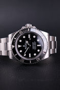 Carica l'immagine nel visualizzatore della galleria, Rolex Submariner 124060 - Detailansicht 4
