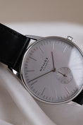 Charger l'image dans la visionneuse de la galerie, Nomos Orion 38 383 - Detail view 2
