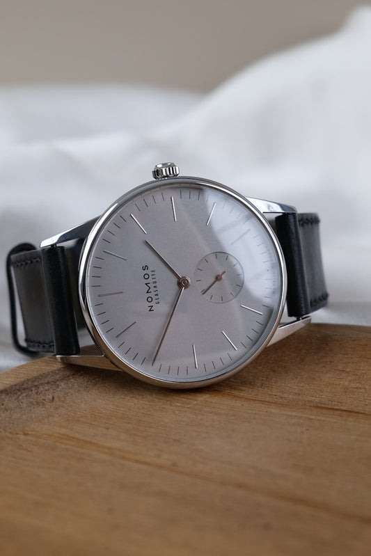 Nomos Orion 38 383 - Detail view 1
