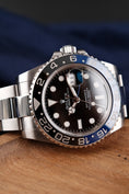 Load image into Gallery viewer, Rolex GMT-Master II 116710BLNR Box + og. Papiere Batman, LC100
