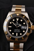 Charger l'image dans la visionneuse de la galerie, Rolex Submariner 126613LN Box + og. Papiere S&G, First Buyer's Invoice, LC EU
