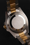 Charger l'image dans la visionneuse de la galerie, Rolex Submariner 126613LN Box + og. Papiere S&G, First Buyer's Invoice, LC EU
