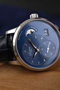 Bild in Galerie-Betrachter laden, Glashütte PanoMaticLunar 19002463261 Box + og. Papiere Blue Dial, 40mm
