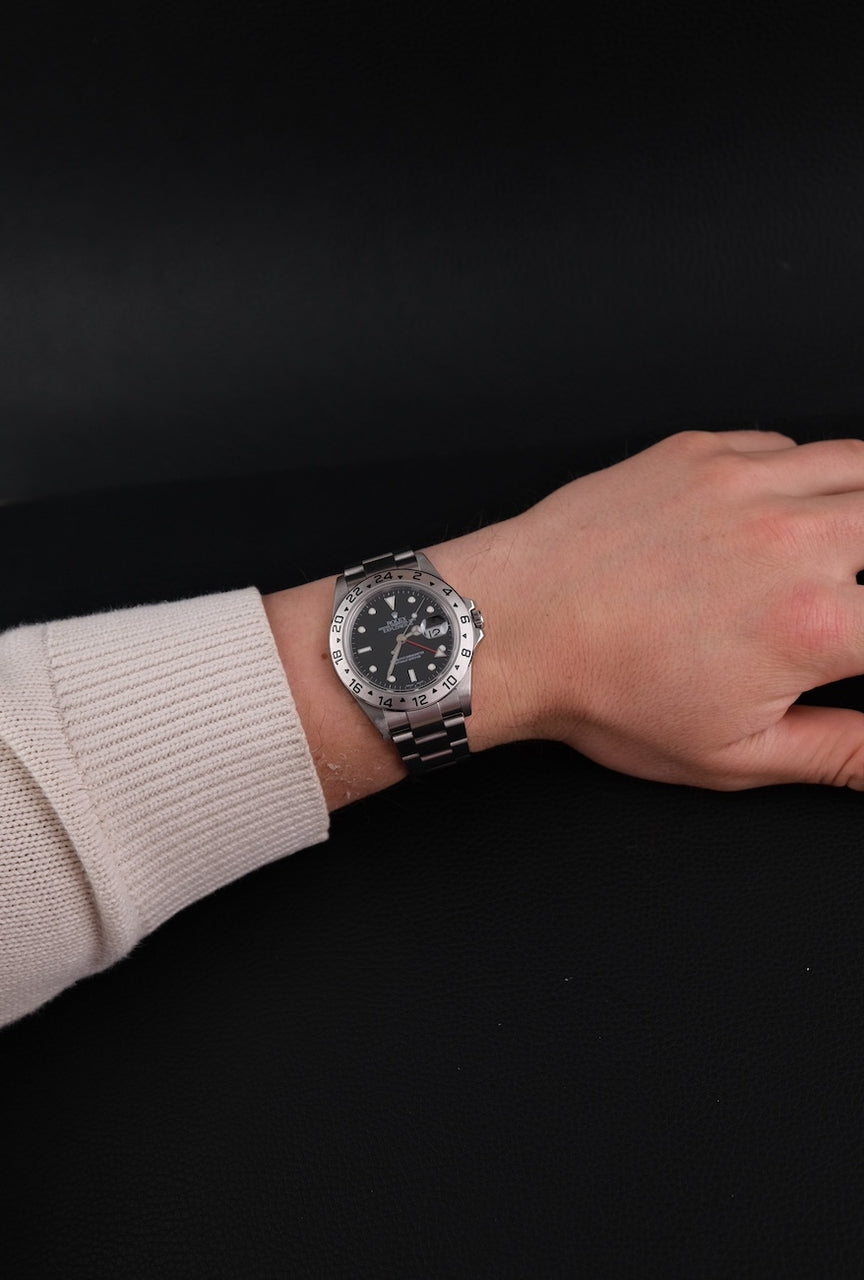 Rolex Explorer ll 16570 Box + og. Papiere Black Dial, 40mm, D-Series