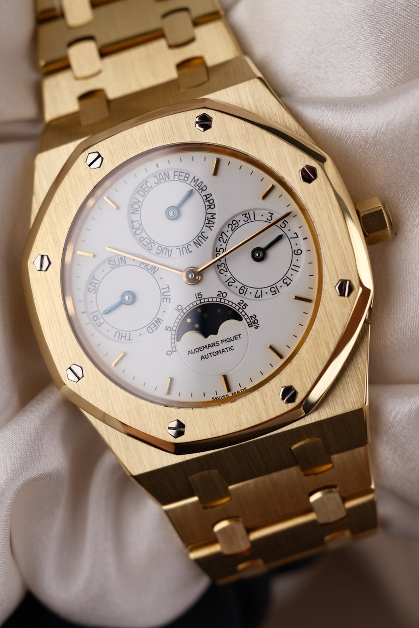 Audemars Piguet Royal Oak Perpetual Calender BA25654 - Detailansicht 3