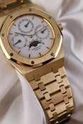 Carica l'immagine nel visualizzatore della galleria, Audemars Piguet Royal Oak Perpetual Calender BA25654 - Detailansicht 7
