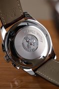 Bild in Galerie-Betrachter laden, Omega Seamaster Aqua Terra 28123037 Box + og. Papiere White Dial, incl. Blue Omega Nato Strap
