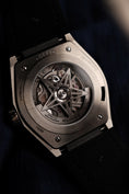 Charger l'image dans la visionneuse de la galerie, Zenith Defy Classic Skeleton 95.9000.670/78.R584 Box + og. Papiere 41mm, 2018

